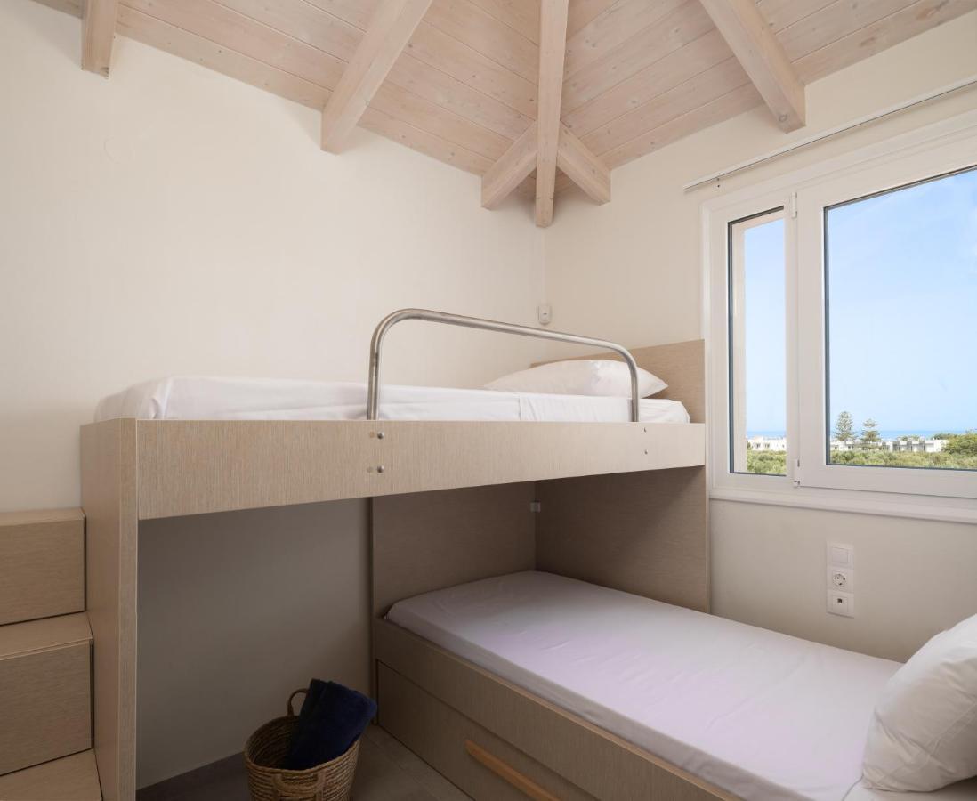 Alba Bianca Villa, Family Retreat With Heated Pool By Thinkvilla خيرسونِسوس المظهر الخارجي الصورة