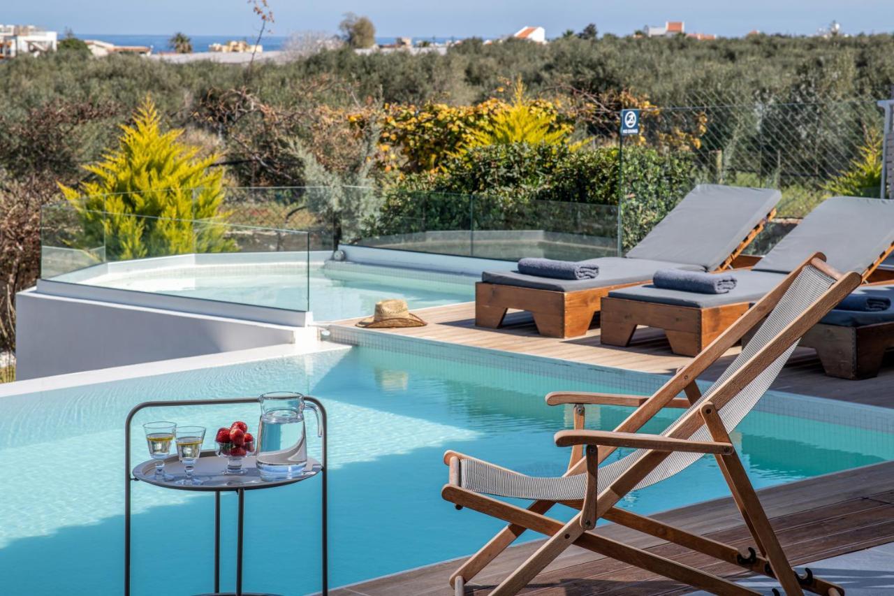 Alba Bianca Villa, Family Retreat With Heated Pool By Thinkvilla خيرسونِسوس المظهر الخارجي الصورة